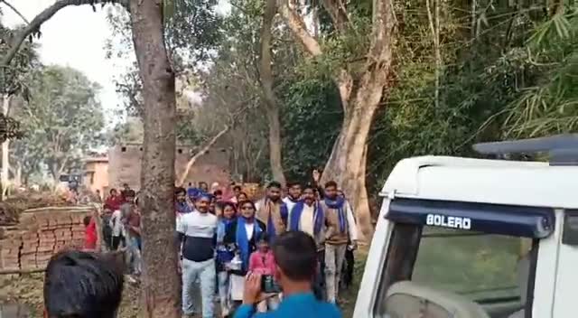 #हरगांव के सभी बहुजन समाज के लोग मिलकर #केतली का बटन दबाकर इंजीनियर #सौरभ भाई को विजय बनाएं संपर्क 7007764942 भीम आर्मी