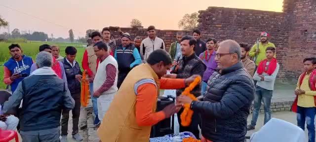 आपकी सोच आपका विश्वास, तय करेगा प्रदेश का विकास।
विधानसभा शाहगंज में अपनों के बीच।
#बाइस_में_बाइसिकल #shailendrayadavlalai