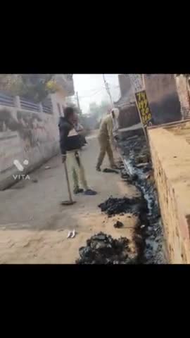 जुलाना: julana block ke गांव सिरसा खेड़ी में सफाई अभियान चल रहा है। #julana_khabar 
#julana