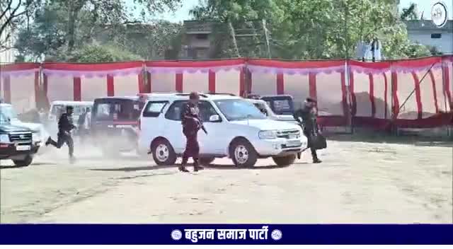 आएंगे नतीजे अखबार देख लेना,
इस बार हाथी की चिग्घाड़ देख लेना ।
#जयभीम #जयभारत #BSP #mayawatiji
