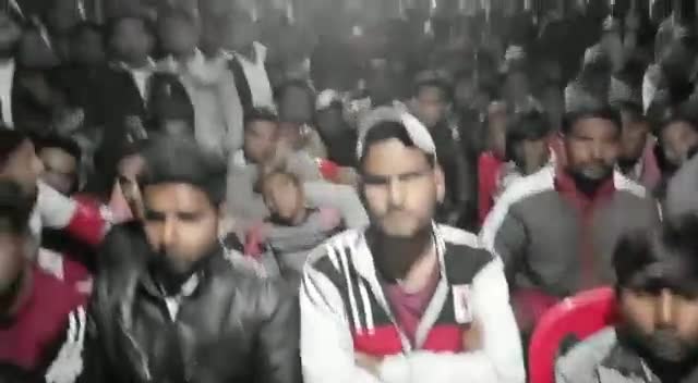 पीलीभीत: BSP प्रत्याशी पूर्व कैबिनेट मंत्री हाजी रियाज़ अहमद के पुत्र "शाने आली" ने किया जीत का दावा…!!
#pilibhit News #aaptak