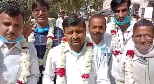 *जननायक माननीय श्रीमान #अशोक_गहलोत जी महोदय का #पुरानी_पेंशन_लागू करने पर ❤️दिल से धन्यवाद एवं आभार💐💐🙏🏻🙏🏻*

डॉ दुर्गा शंकर सैनी