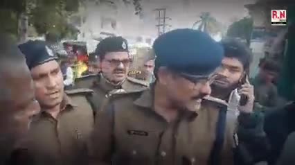 #cm_bihar  के पास ये वीडियो पहुंचे इतना शेयर कीजिए क्या ये ही हमारी पुलिस है, कैसा समाज सुधार यात्रा