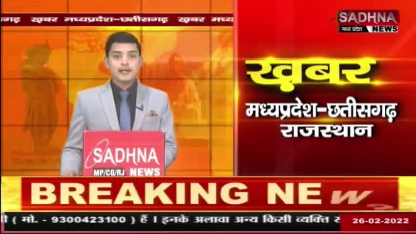 ट्रैक्टर दुर्घटना में घायल ग्रामीणों से  जिला अस्पताल दंतेवाड़ा में #जिला_पंचायत_सदस्य श्रीमती #मालती_मुडामी व पालनार सरपंच श्री #सुकालू_मुडामी जी पहुंचकर उनका हालचाल जाना।