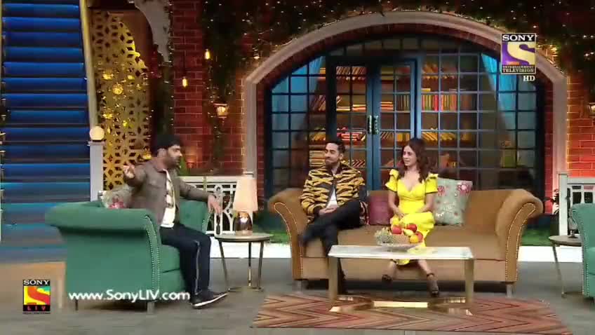 चर्चे तो अपने ही हो रहे हैं..

Discussion on FREE Bus ride scheme for Women by Kejriwal Govt in #TheKapilSharmaShow