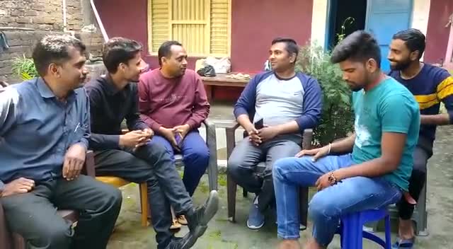 आगामी 13 मार्च को #जगदीशपुर के #दावा मैदान मे होने वाले #होली मिलन समारोह को भव्य रूप देने को लेकर #पच्छमी आयर पंचायत के #मुखिया उमेश कुशवाहा के साथ बैठक