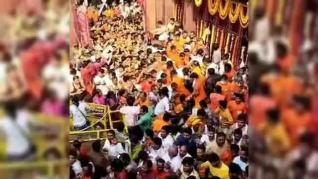 बाबा वैद्यनाथ दरबार में मची भगदड़,#deoghar #jharkhand #mihijam 
#jamtara #public