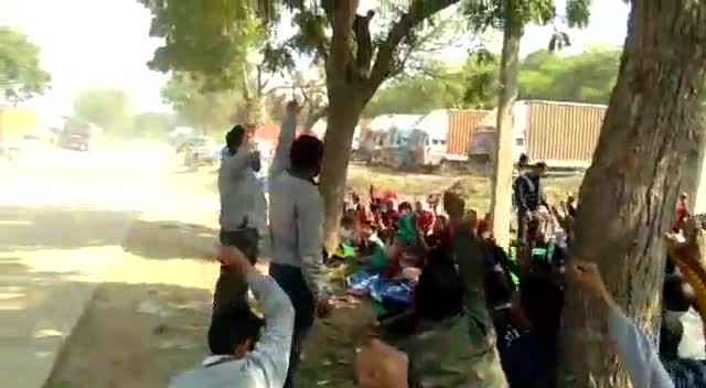 धारूहेड़ा: #hariyana dharuhera rewa hyundai mobis company 
105 log ko dhokha de nikala hai 
up Bihar ke majdur hai bhai share karo