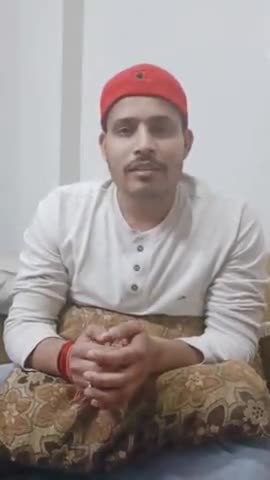 इंदौर: अर्ज़ किया है।
#shayri #shayar #viralvideos #jyotikadarpan #rahullodwal #followers