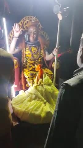 हमारे जिला परिषद क्षेत्र गौरी शंकर धाम तिलजोरी शंकरपुर में शिव बारात में शामिल हुए
#ShivShankar
#Barat
#Devipur
