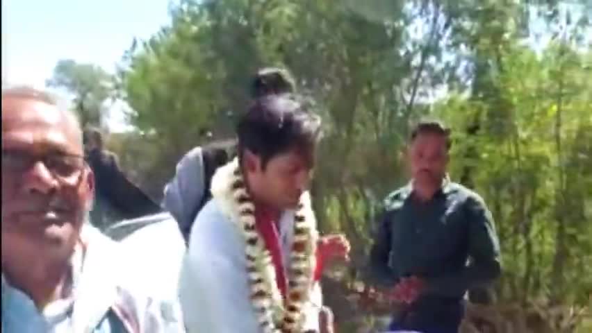 पूर्व राज्यमंत्री व विधायक जयवर्धन सिंह ने किया बमोरी क्षेत्र का दौरा। #jvsinghinc #congress #दौरा #स्वागत