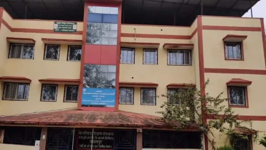 पनागर: जबलपुर रामपुर सिटीआई में मनाया गया भव्य अंतर्राष्ट्रीय महिला दिवस 
#think4unitynews,##think4unitypanchayatbazar,#jspsrs