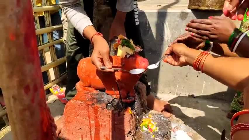 नंदी का दूद पीने की सच।https://youtu.be/YwHH7kan7Gw
नंदी का दूद पीने की सच।देखते ही देखते दूद गायब। #नंदी #बिहार #महादेव