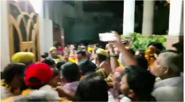 मोदीनगर विधानसभा सीट एक बार फिर जीत हासिल की पर डॉ मंजू शिवाच ने 37000 वोटों से जीत हासिल #breaking_news ##population