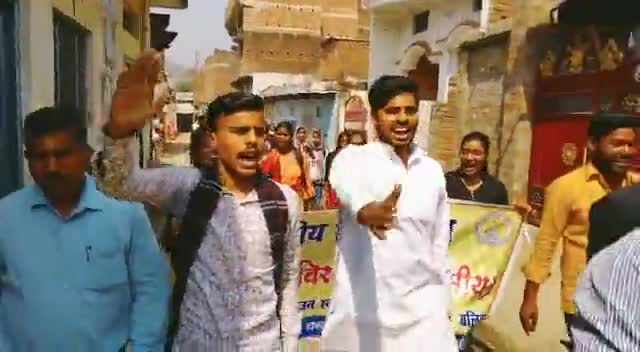 बलिया: राष्ट्रीय सेवा योजना श्री मुरली मनोहर टाउन स्नातकोत्तर महाविद्यालय बलिया के विशेष शिविर का पांचवां दिन।
#ballianews