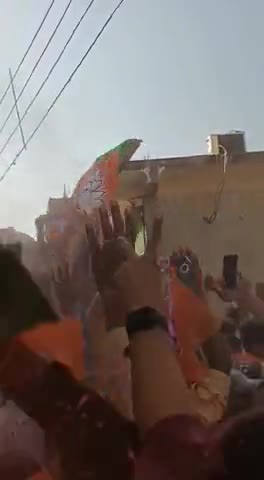 बिशुनगढ में जीत की होली बिशुनगढ़ की टोली।
#भगवा_होली।﻿