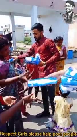 दुआ🤲Respect Girls Please help poor people #apsgurjar #Help #poor #people #smile #duaa
