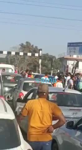 *सतना। ऊँचेहरा रेलवे फाटक में घंटो से लगा लंबा जाम, आमजनमानस हो रहे परेशान*
#satna_news