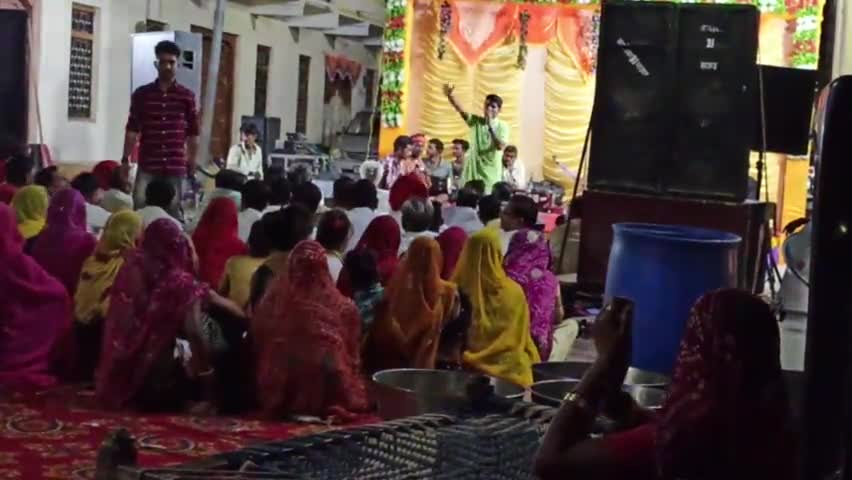 शिवगंज: शिवगंज तहसील के पालड़ी एम के समीप मोरली गांव में एक शाम पुरबजी बावसी के नाम भजन संध्या का हुआ आयोजन #शिवगंज #मोरली