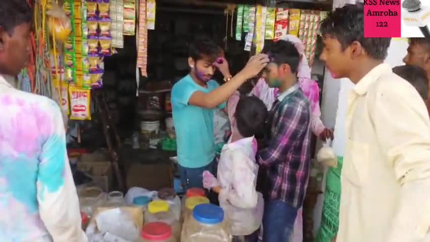 हसनपुर: #हसनपुर विधानसभा में बनाई गई खुशी के साथ होली#hasanpur#amroha#holihai