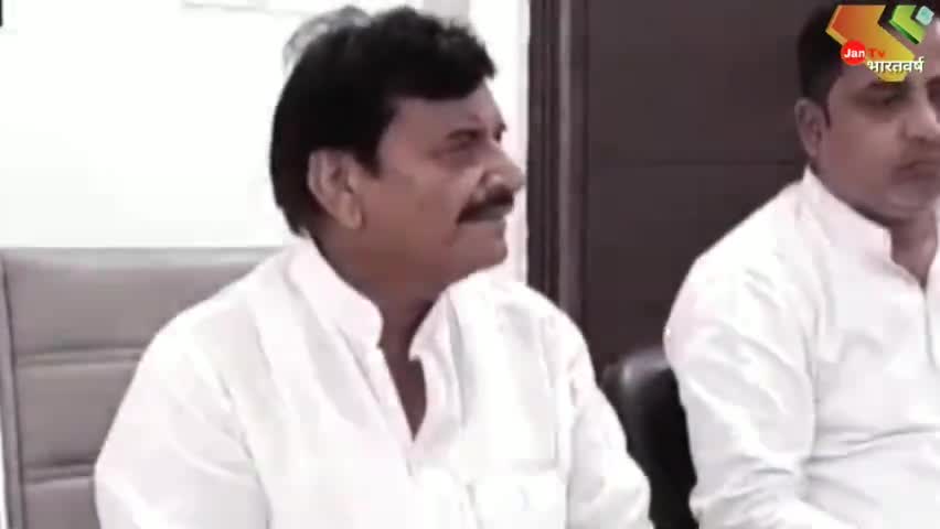 एटा: चाचा भतीजे के बीच पड़ी दरार। चाचा ने कही कई बड़ी बात। Akhilesh Yadav।Shivpal Yadav। UP Election
#akhileshyadav #spa #sh