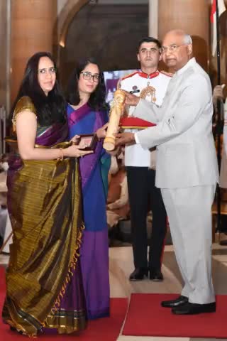 Proud moments for #Daughters of First #cdsbipinrawat, Kritika and Tarini to receive his #Padmavibhushan (Posthumous)