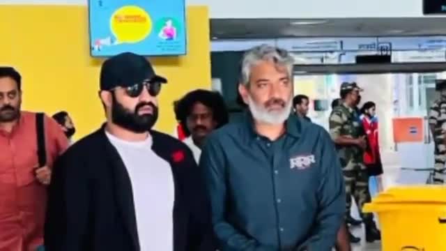 पिंड्रा: 'आरआरआर' फ़िल्म की प्रमोशन हेतु फ़िल्म यूनिट विशेष विमान से पहुंची वाराणसी, 25 मार्च को रिलीज होगी फ़िल्म
#RRR