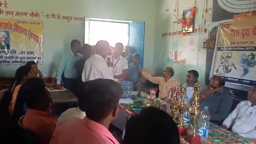 गुड्डू कुमार NYV सिरदला सम्मानित होते हुए। #बिहार दिवस#NYKS#MUKHIYA#PRAMUKH#