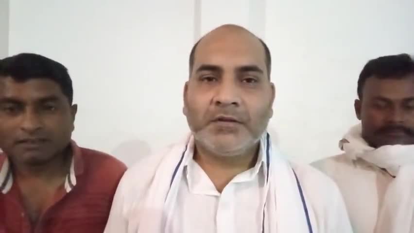 रसड़ा: जनलोक विकास पार्टी के राष्ट्रीय अध्यक्ष संतोष गुप्ता ने कहा- सरकार चाहे तो टैक्स हटाकर महंगाई काबू कर सकती #पेट्रोल_डीज़ल