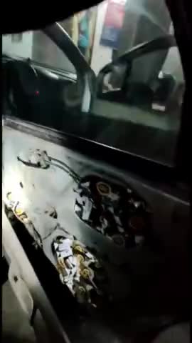 सेवराई: गहमर कोतवाली पुलिस ने एक वाहन के गेट से 340 पाउच अवैध अंग्रेजी शराब के साथ तीन अभियुक्तों को किया गिरफ्तार #शराब_तस्करी