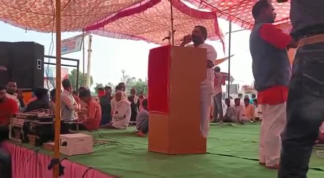 वीरांगना रानी #अवंतीबाई #बलिदान दिवस (पखवाड़ा) कार्यक्रम मोहाई में नारे के साथ जिसकी जितनी संख्या भारी उसकी उतनी हिस्सेदारी का नारा देकर के बात रखी।।