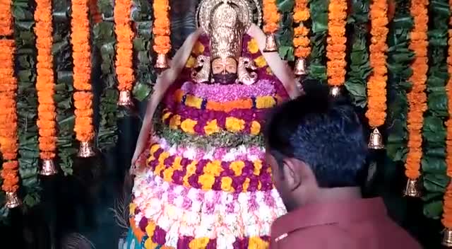 पार्लियामेंट स्ट्रीट: खाटू वाले #श्याम #बाबा के फाल्गुन महोत्सव कार्यक्रम का आयोजन आज मंडावली के #शिव एकता हनुमान मंदिर के तत्वावधान में हुआ।