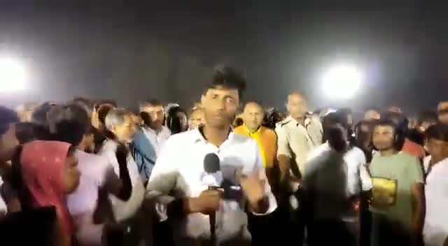 महागामा: #johar raftar news# mahagama parkhand ke simra Kitna panchayat chilla gaw Mai night cricket match live mukhya or parbhri
