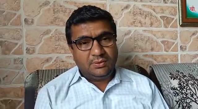 भिवानी: कांग्रेस के वरिष्ठ नेता अशोक कादयान ने साधा नितिन गडकरी पर निशाना कहां 2024 में सत्ता में आ रही है कांग्रेस #कांग्रेश