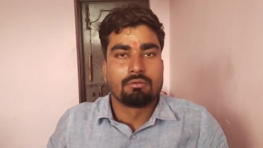 मुसाफिरखाना: कोरोना वैक्सीनेशन सर्टिफिकेट पर पीएम मोदी की फोटो छापने की तैयारी पर जगदीशपुर के लोगों ने रखी अपनी राय #मोदी_ की तस्वीर