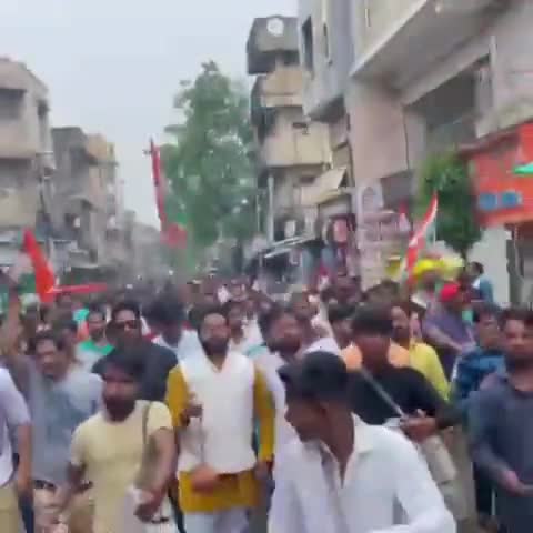 नटेरन: विदिशा में महंगाई को लेकर युवा कांग्रेस जिलाध्यक्ष वैभव भारद्वाज के नेतृत्व में #महंगाई की #शवयात्रा निकाली गई ||