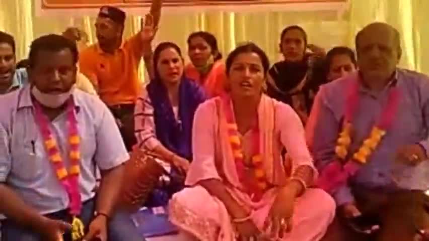 कलोल: BJP को बड़ा झटका, कालोल में महिला मोर्चा झंडूत्ता की मीडिया प्रभारी सीमा चंदेल ने पद से दिया इस्तीफा
#kalol #bjp