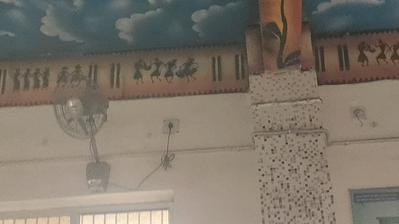 गया में रेलवे पैसेंजर के साथ इतनी बड़ी भेदभाव बर्दास्त करने लायक नहीं है। #railway #gayanews #gayapolice #rail #news18