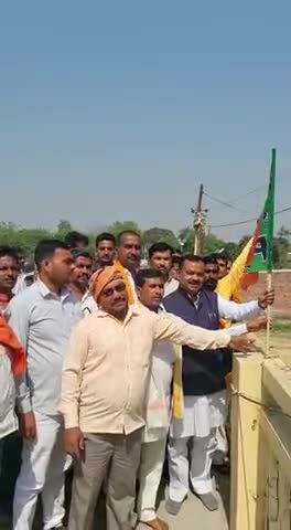 #श्रावस्ती विधायक राम फेरन पाण्डेय द्वारा अपने आवास पर कार्यकर्ताओं के साथ मनाया गया बीजेपी का 42वां स्थापना दिवस