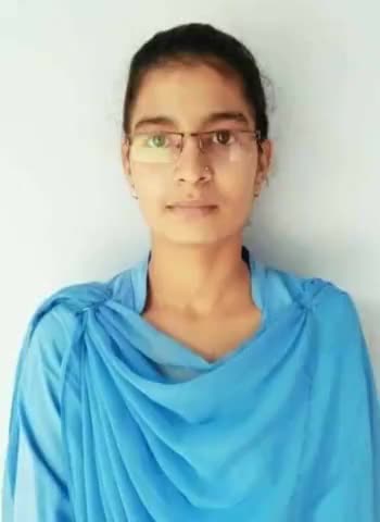 (500-में से.499) अंक लेकर #हरियाणा_प्रदेश में #पहला स्थान हासिल किया,,
जिला महेंद्रगढ़ क़े गांव सिहमा क़े #सरकारी_स्कूल की छात्रा #बहुजन_समाज (शुद्र समाज) की बेटी  #मनीषा_यादव पुत्री श्री मनोज यादव ने किया कक्षा 12 वीं में प्रदेश टॉप।
#बहुज