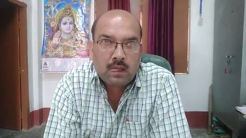 मधुबन: सब्ज़ी व नीबू महंगा होने पर दिशा ITI के प्रबंधक प्रेमभूषण पांडे ने दी राय, कहा- अब लोगों को खुद को संयमित करना होगा #नीबू