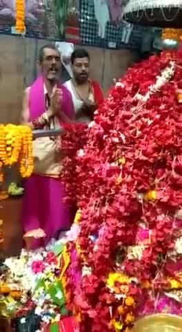 पार्लियामेंट स्ट्रीट: #मां #अंबिका #भवानी की भव्य आरती पूजन।