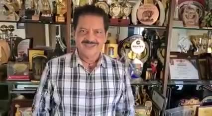 थावे महोत्सव में आ रहे हैं उदित नारायण, गोपालगंज वासियों से की अपील सुनिए क्या कहा
#gopalganj_district #dmgopalganj #dr