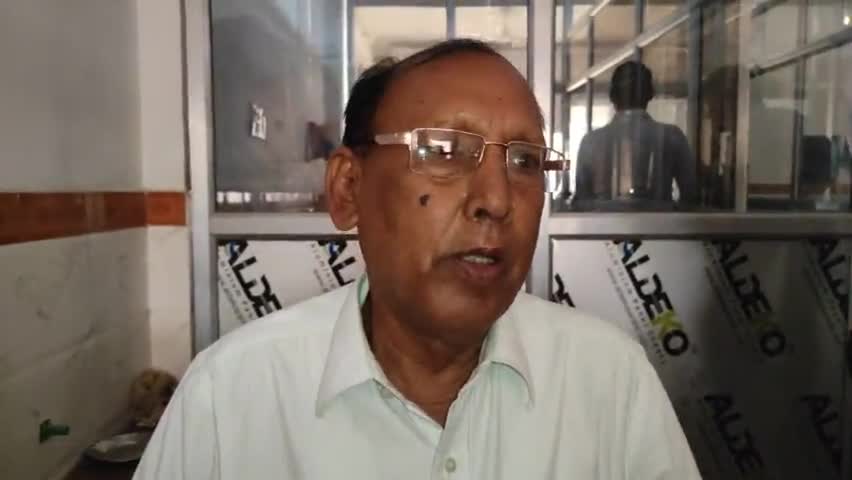 अजीतमल: बाबरपुर में डॉ. विजय यादव ने कहा- विभिन्न राज्यों के लोगों को अंग्रेजी की बजाए हिंदी बोलनी चाहिए : #प्रतिक्रिया