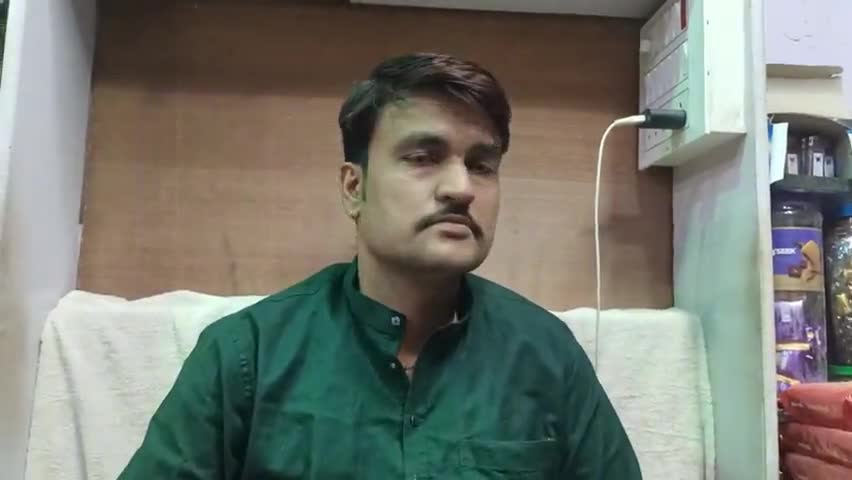 पोहरी: भाजपा नेता कुलदीप शर्मा ने यूपी के महंत के विवादास्पद बयान पर कहा- इस देश में प्रत्येक नारी का सम्मान है
#महंत