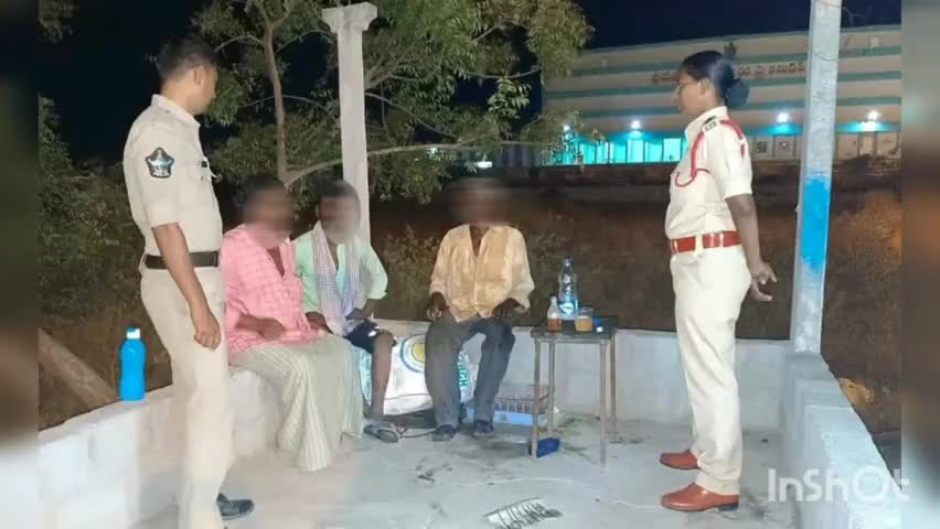 పర్చూరు: "బహిరంగ ప్రదేశాల్లో మద్యం సేవించటం నేరం": యద్దనపూడి ఎస్ ఐ రత్నకుమారి