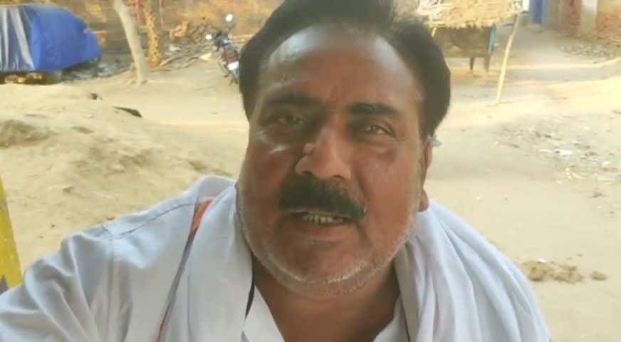 परैया: नींबू सहित बाकी सब्जियां महंगी होने से आम लोगों की थालियों में नहीं दिख रहे व्यंजन : प्रवीण सिंह राजद नेता #नींबू