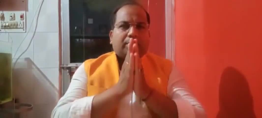 कोडरमा: कोडरमा के अधिवक्ता विशाल भदानी ने कहा, मातृभाषा के बिना व्यर्थ दुनिया का सारा ज्ञान, हिंदी का हो अधिक उपयोग #हिंदी