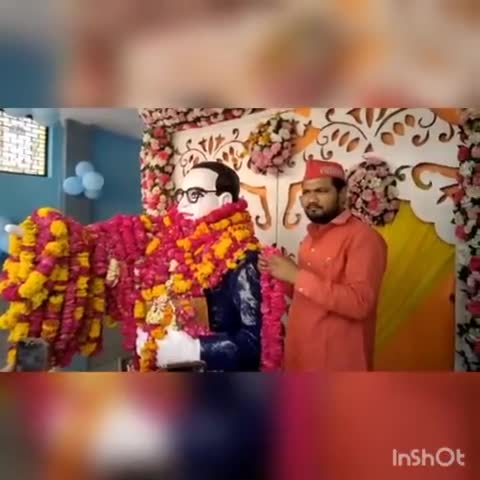 "जो कौम अपना #इतिहास नहीं जानती वो #कौम कभी अपना इतिहास नहीं बना सकती"_{डॉ० बी०आर०अंबेडकर}

#संविधान निर्माता,भारत रत्न,स्वा०श्रद्धेय डॉ० बाबा साहब #भीमराव_अंबेडकर _जी की 131 वी जयंती पर उन्हें कोटि-कोटि नमन एवं भावपूर्ण #श्रद्धांजलि।