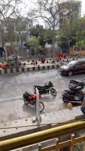 market Mein Chhaya sannata Nahin chal raha hai koi Vyapar#kishanlal #vridavan
